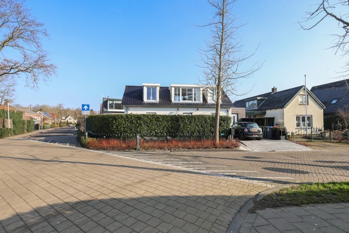 Photo 57 of Obalaan 20