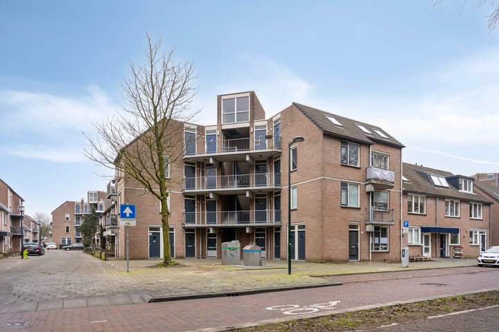 Foto 20 van Spuistraat 83