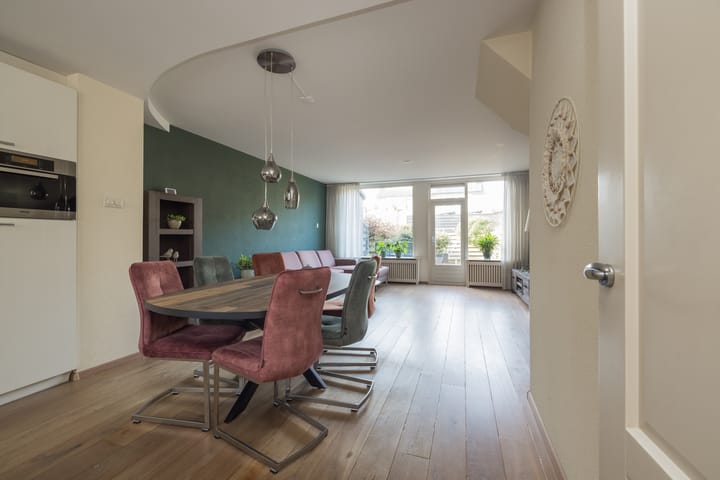 Foto 4 van Staringwende 3