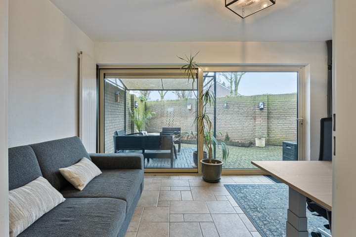 Foto 9 van Ophovenstraat 2