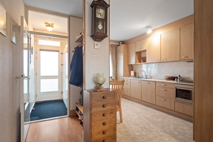 Foto 4 van Julianaplein 102