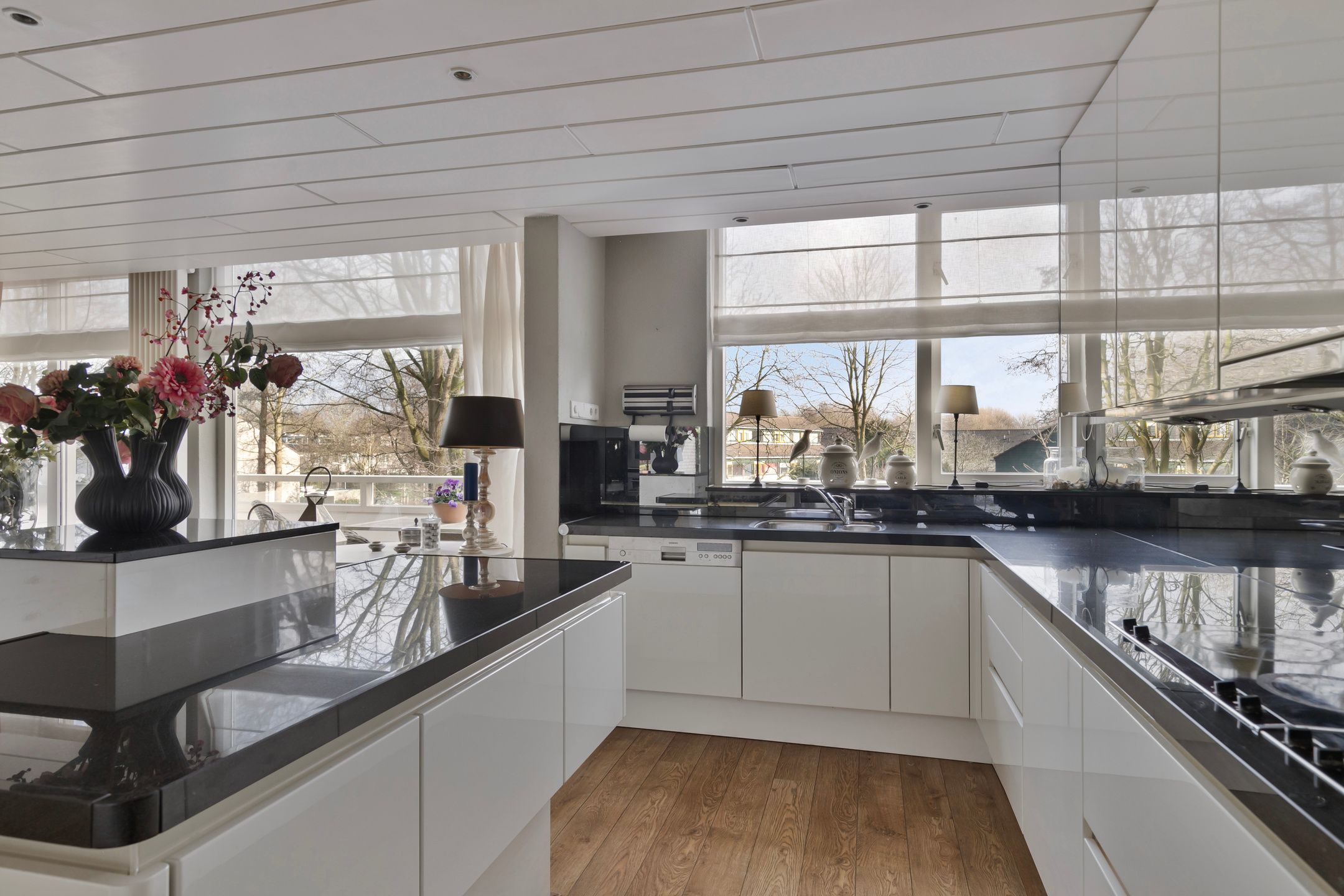 Foto 9 van Oostvlietweg 3-A