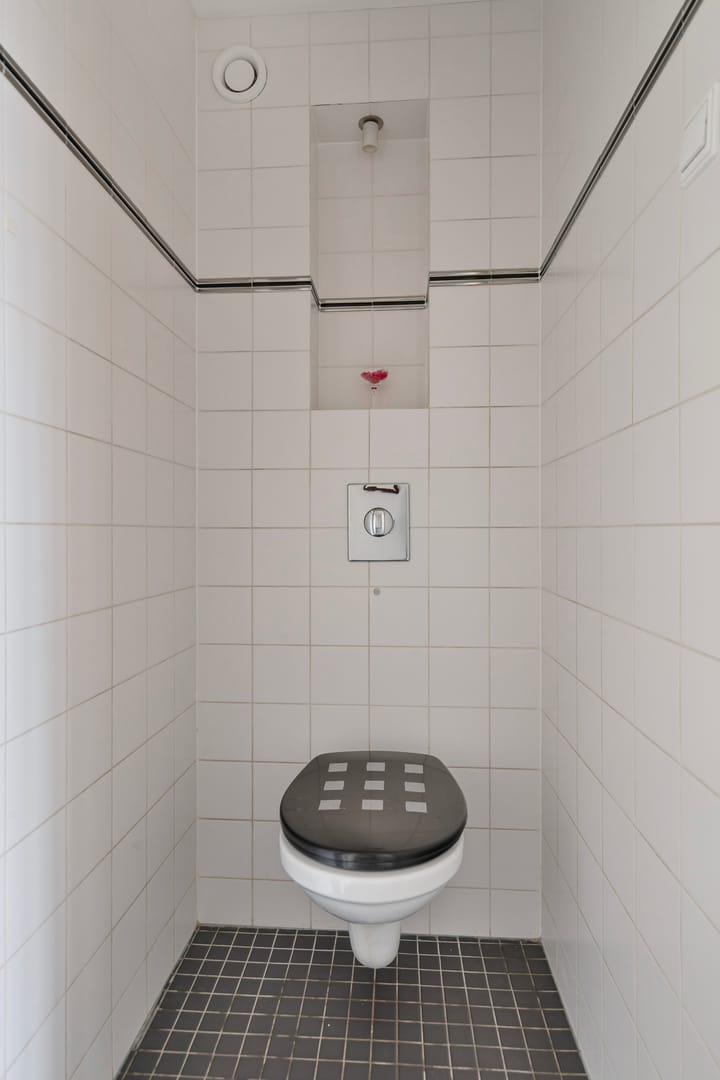 Photo 13 of Oostvlietweg 3-A