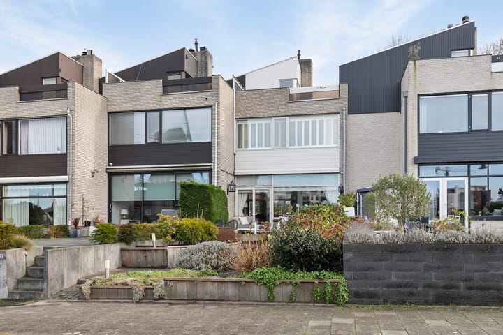 Photo 20 of Oostvlietweg 3-A