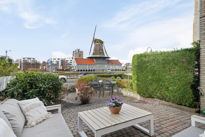 Photo 32 of Oostvlietweg 3-A