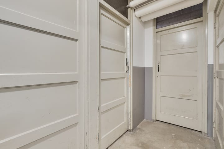 Foto 19 van Cornelis Bloemaertsingel 9