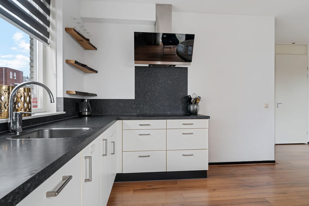 Photo 11 of Rigastraat 2