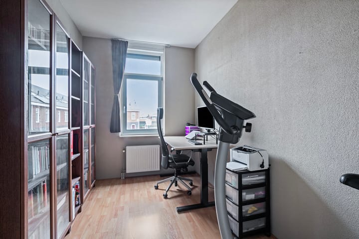 Foto 19 van Prins Karelstraat 107