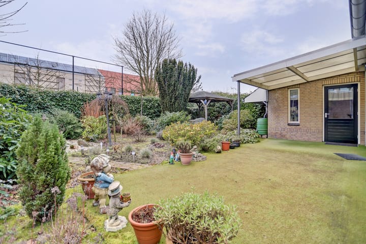 Foto 27 van Bernhardstraat 2-A