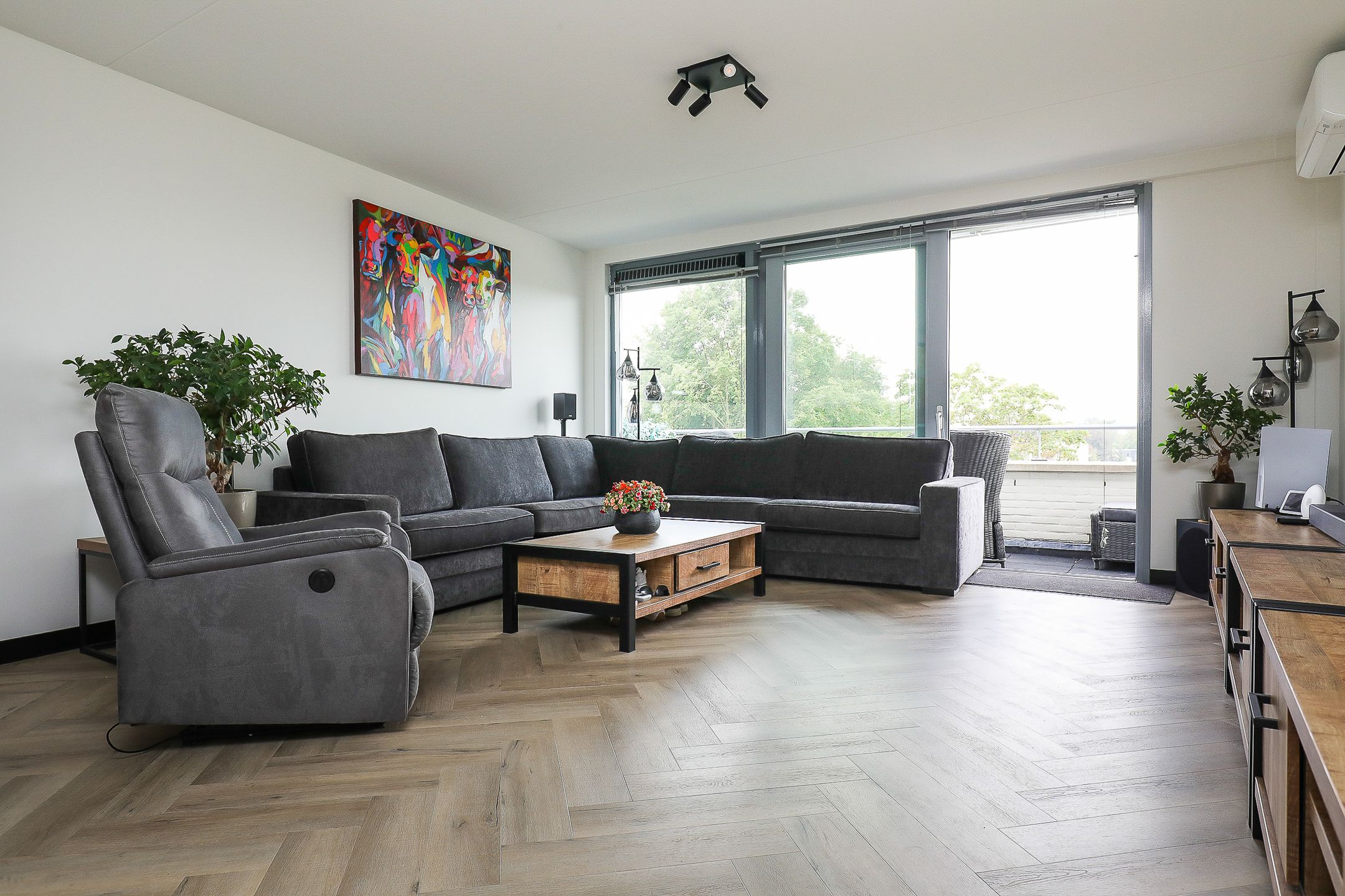 Photo 15 of Willem de Zwijgerlaan 311