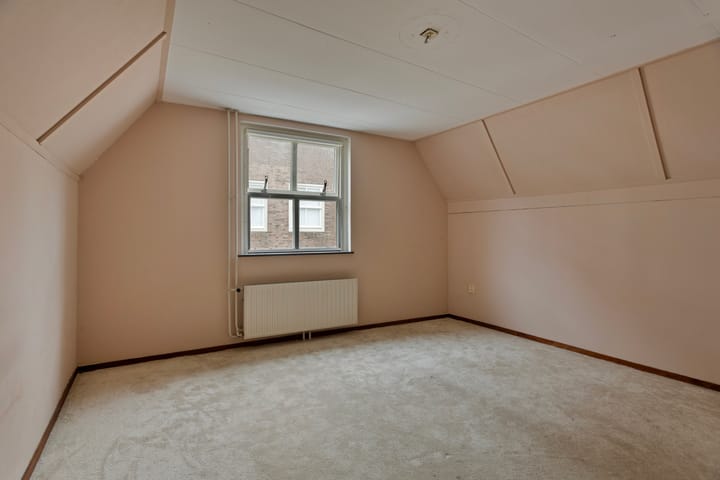 Photo 14 of Wijksestraat 25