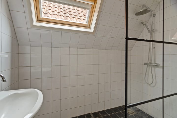 Photo 16 of Wijksestraat 25