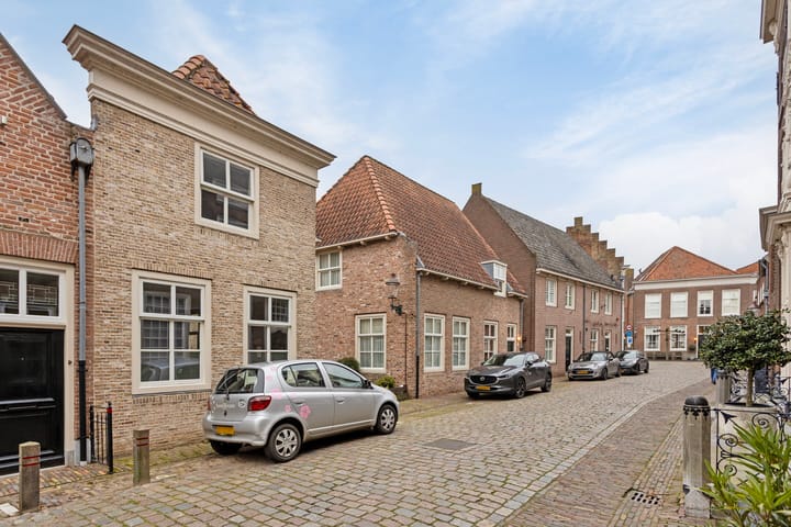 Photo 31 of Wijksestraat 25