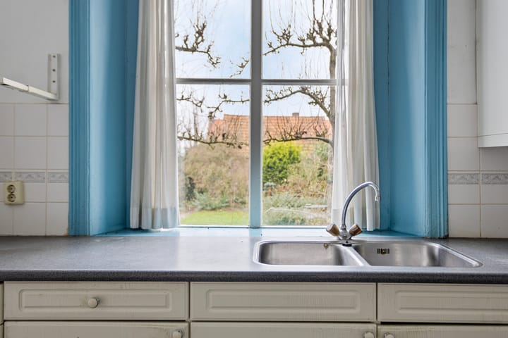 Photo 14 of Burgemeester van Lierestraat 24