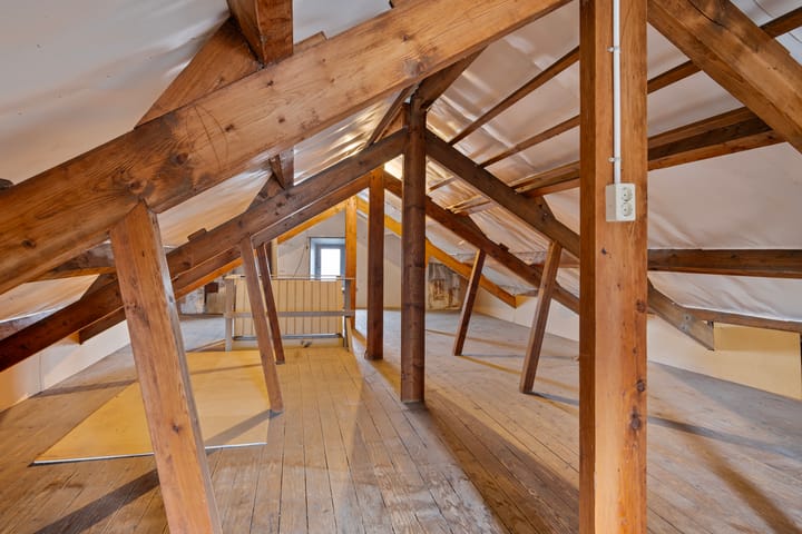 Photo 28 of Burgemeester van Lierestraat 24