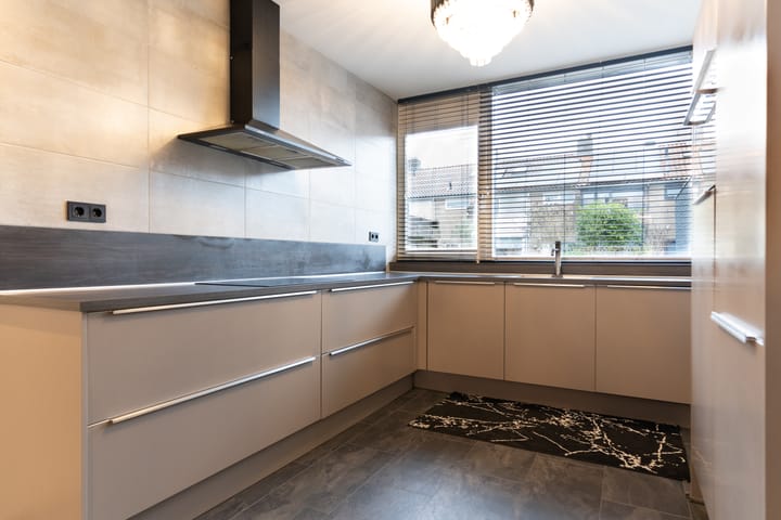 Foto 2 van Bernhardstraat 21