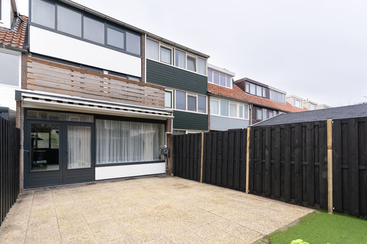 Foto 28 van Bernhardstraat 21