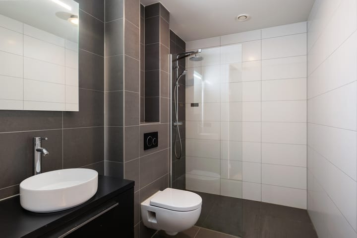 Photo 3 of Wijnbrugstraat 17-D