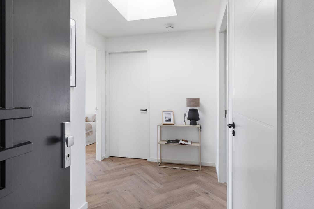 Photo 7 of Zuidje 20-L