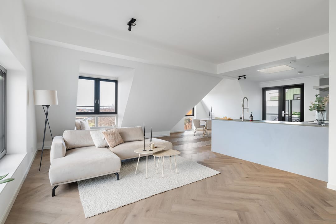 Photo 2 of Zuidje 20-L