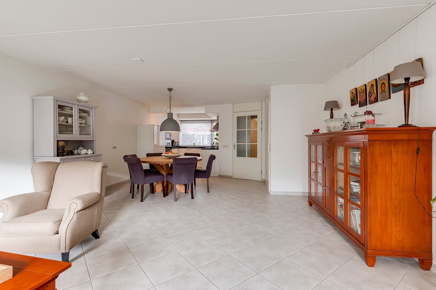 Foto 10 van Augustus 4