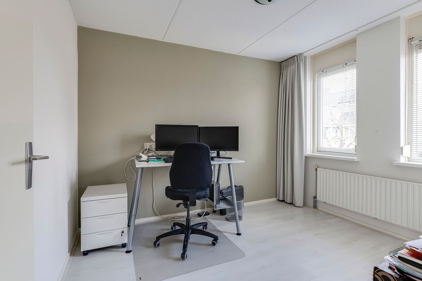 Foto 20 van Augustus 4