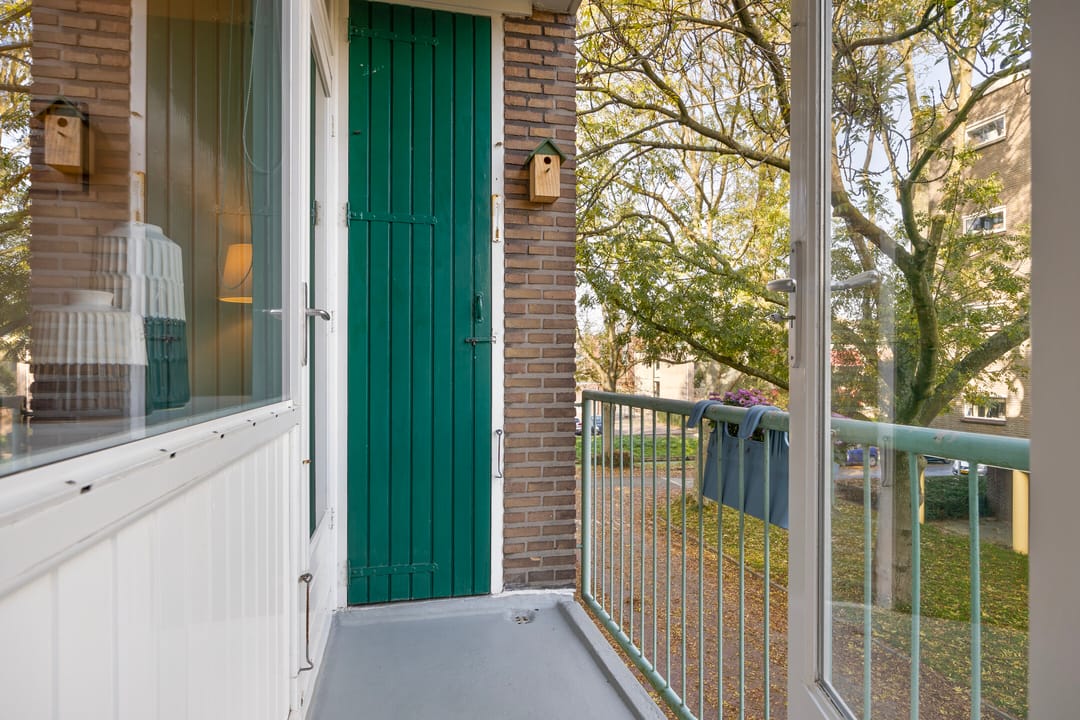 Photo 16 of van Leeuwenstraat 119