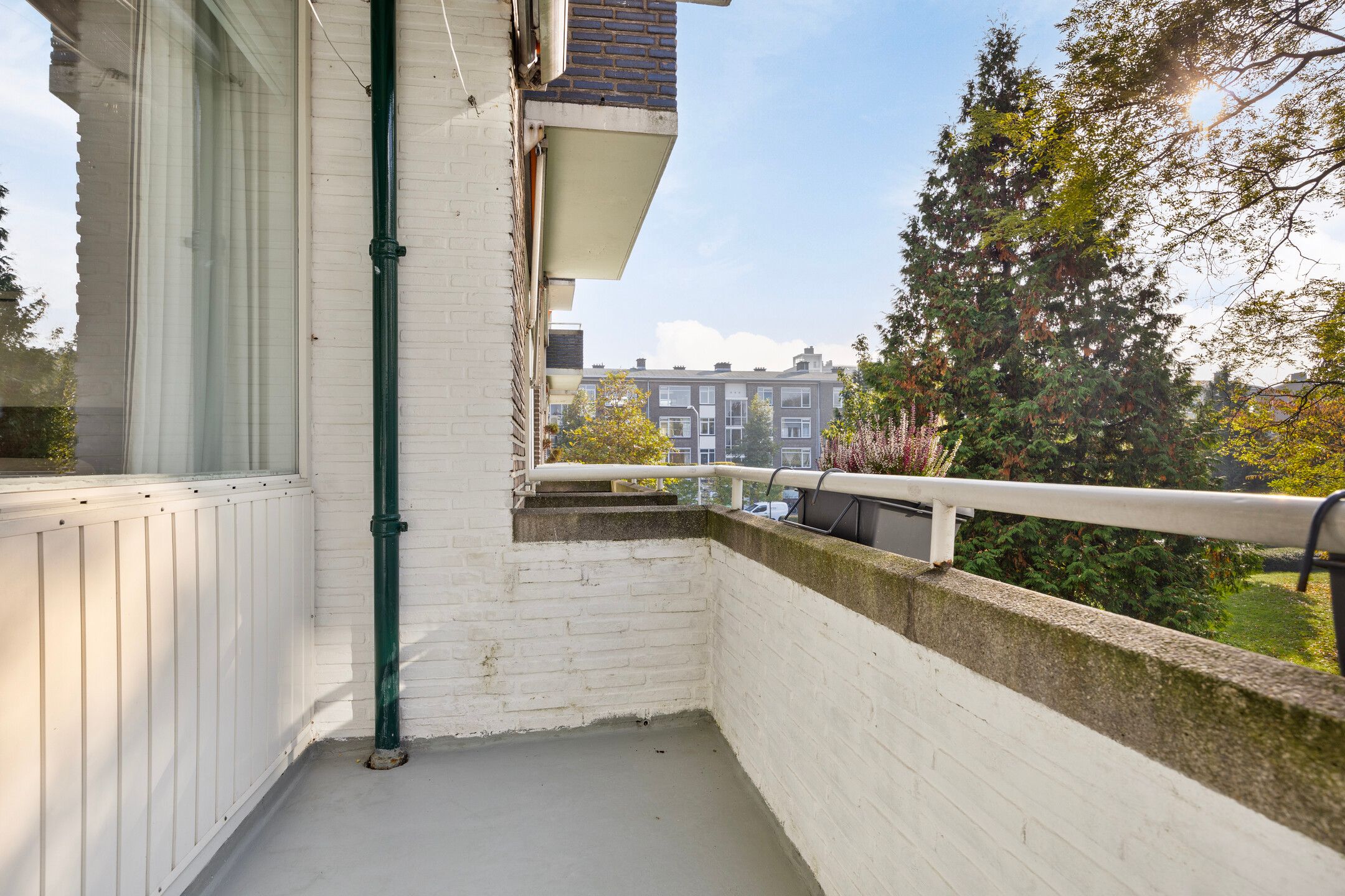 Photo 21 of van Leeuwenstraat 119