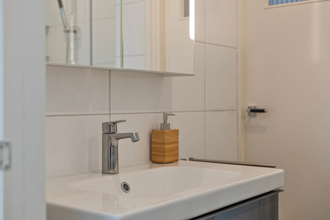 Photo 26 of van Leeuwenstraat 119