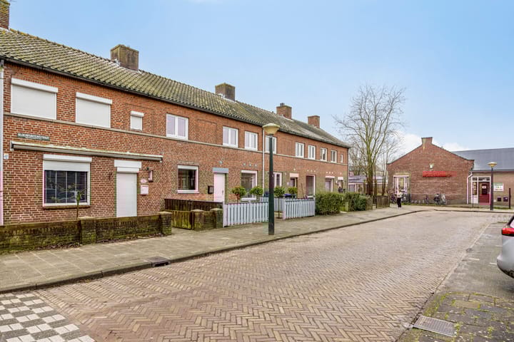 Foto 6 van Bloemfonteinstraat 70