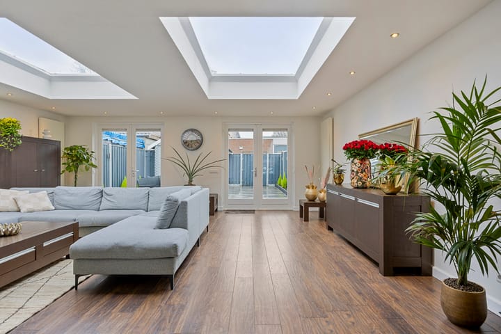 Foto 12 van Bloemfonteinstraat 70