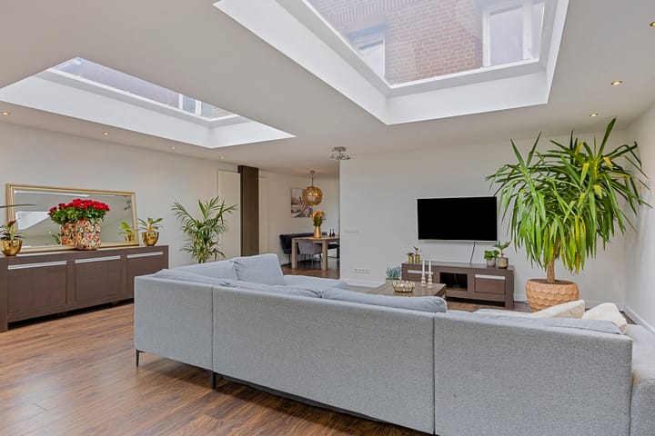 Foto 16 van Bloemfonteinstraat 70