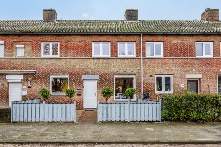 Foto 1 van Bloemfonteinstraat 70