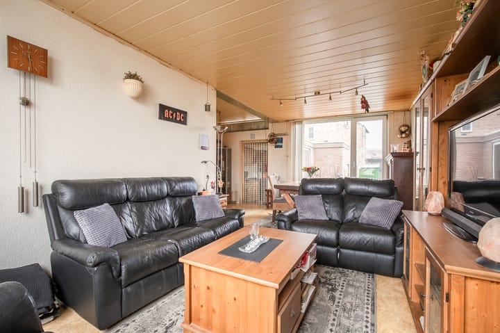 Photo 7 of Spechtstraat 3