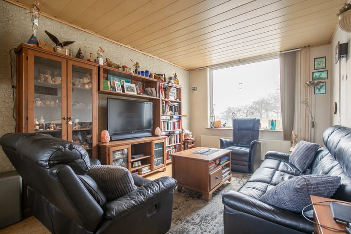 Photo 6 of Spechtstraat 3