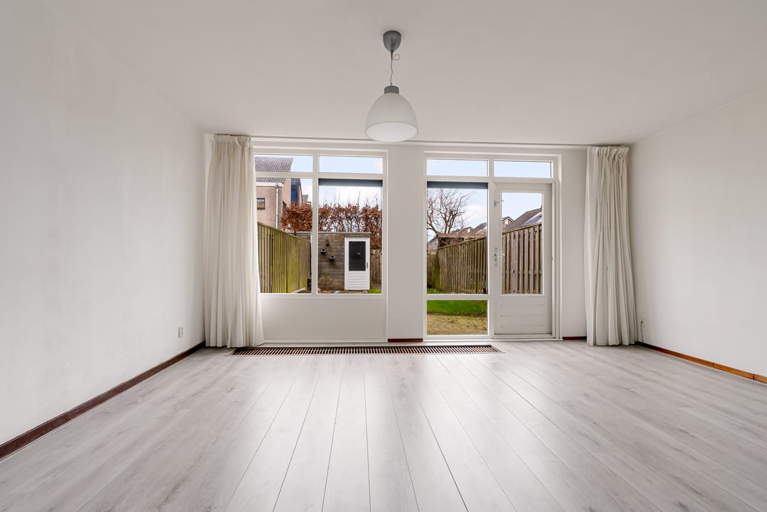 Photo 2 of Harderwijkstraat 144