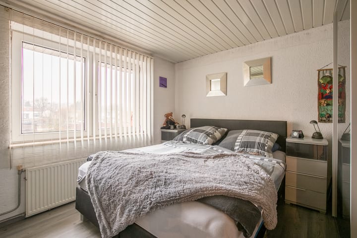 Photo 14 of Spechtstraat 3