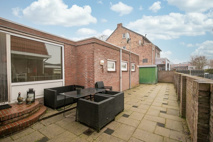 Photo 18 of Spechtstraat 3