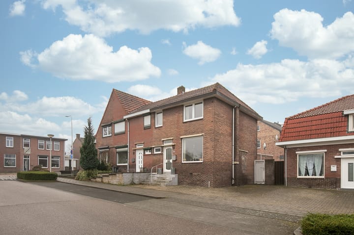 Photo 19 of Spechtstraat 3