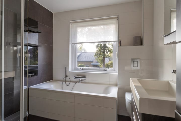 Foto 4 van Burg. Hillenaarstraat 7