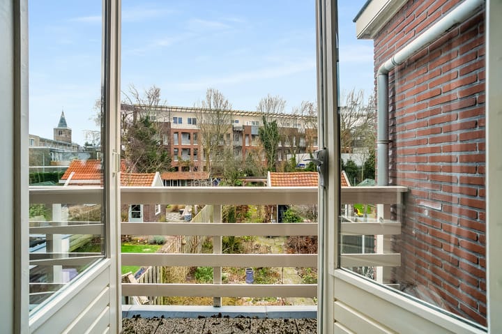 Foto 24 van Pernéstraat 63