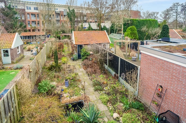 Foto 42 van Pernéstraat 63