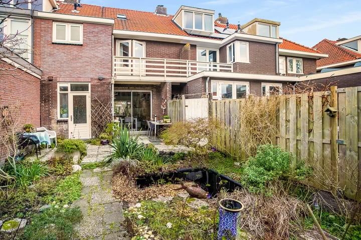 Foto 45 van Pernéstraat 63