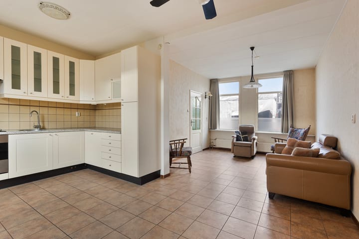 Photo 5 of Machinistenstraat 3