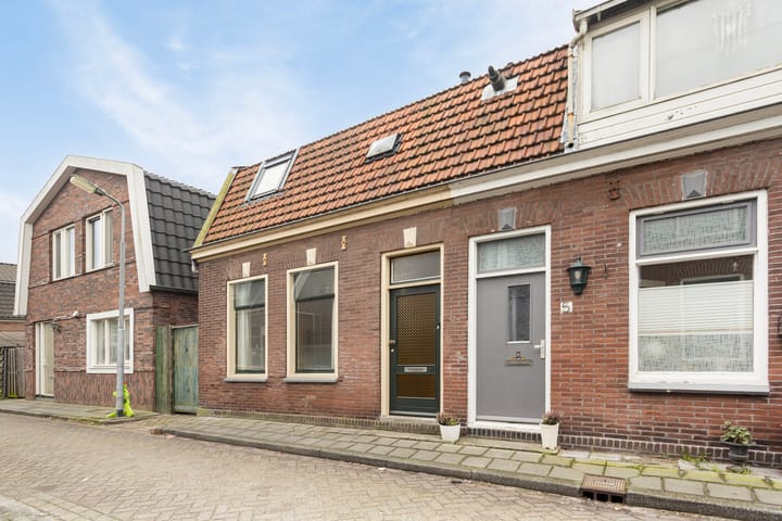 Photo 7 of Machinistenstraat 3