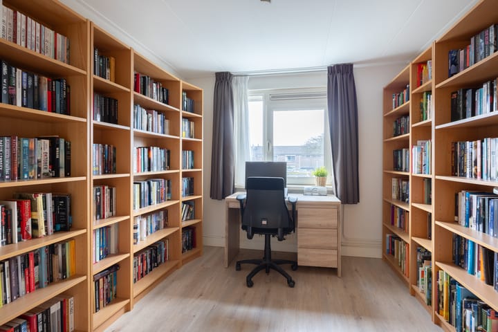 Foto 17 van Gerrit Peuscherstraat 143