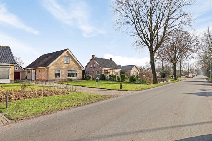 Foto 4 van Van Akenwei 14