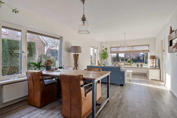 Photo 13 of Van Akenwei 14