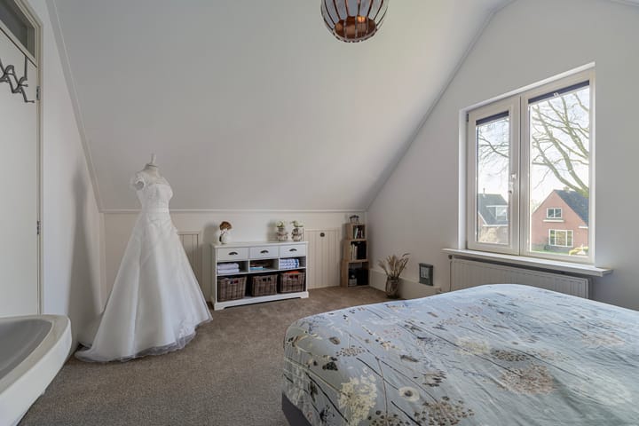 Photo 22 of Van Akenwei 14