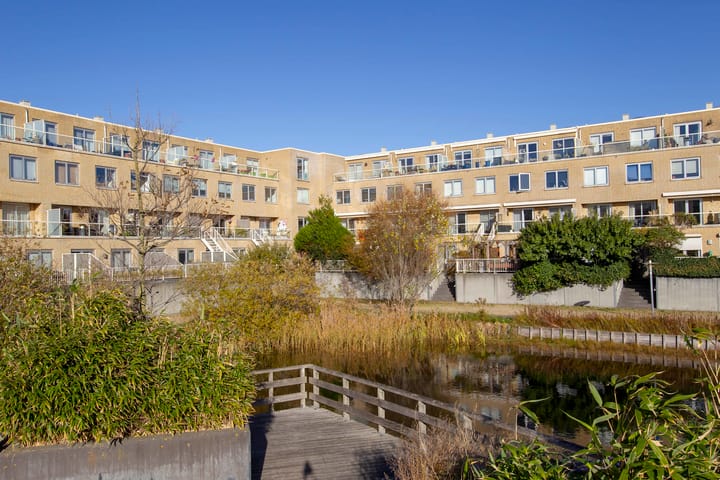 Foto 1 van Sara Roosstraat 16